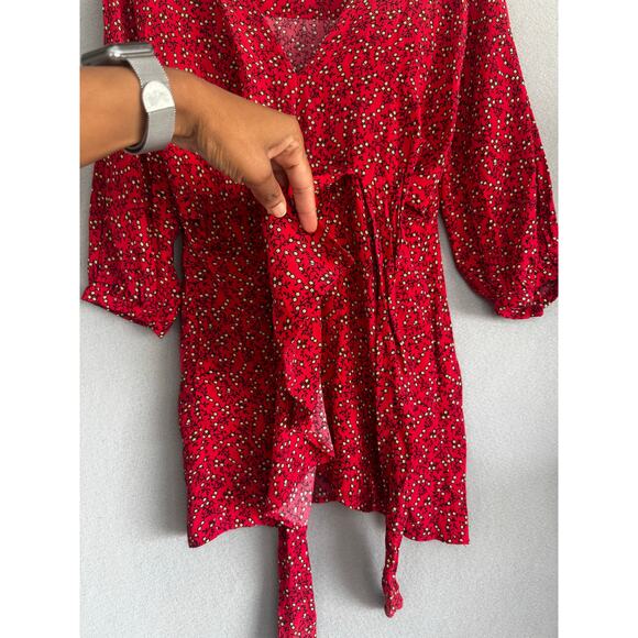 NWT's Free People Clara Floral Print Tunic Faux Wrap Red Mini Dress Size Xsmall - Picture 8 of 14